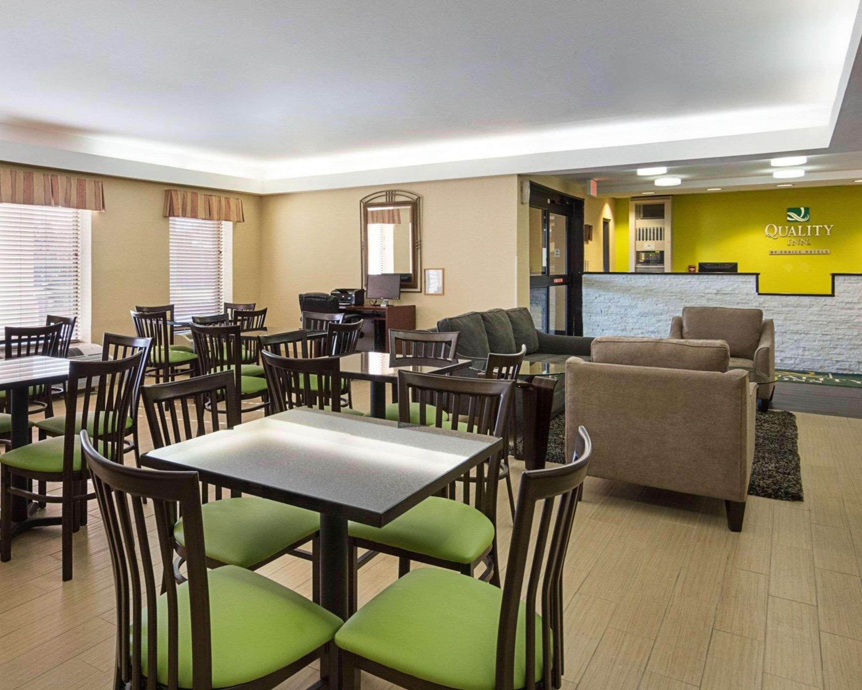 Quality Inn Richmond Airport Sandston Dış mekan fotoğraf