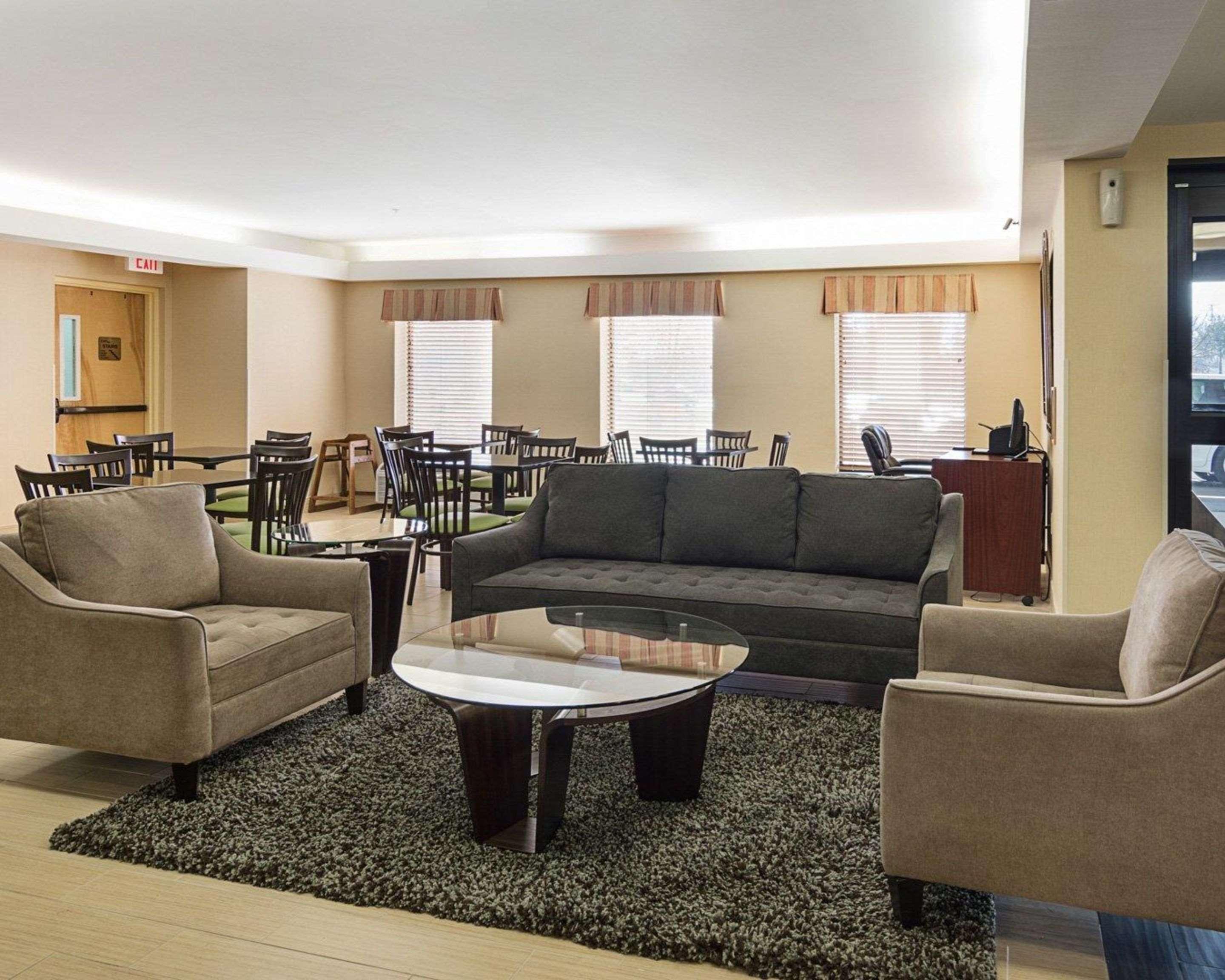 Quality Inn Richmond Airport Sandston Dış mekan fotoğraf
