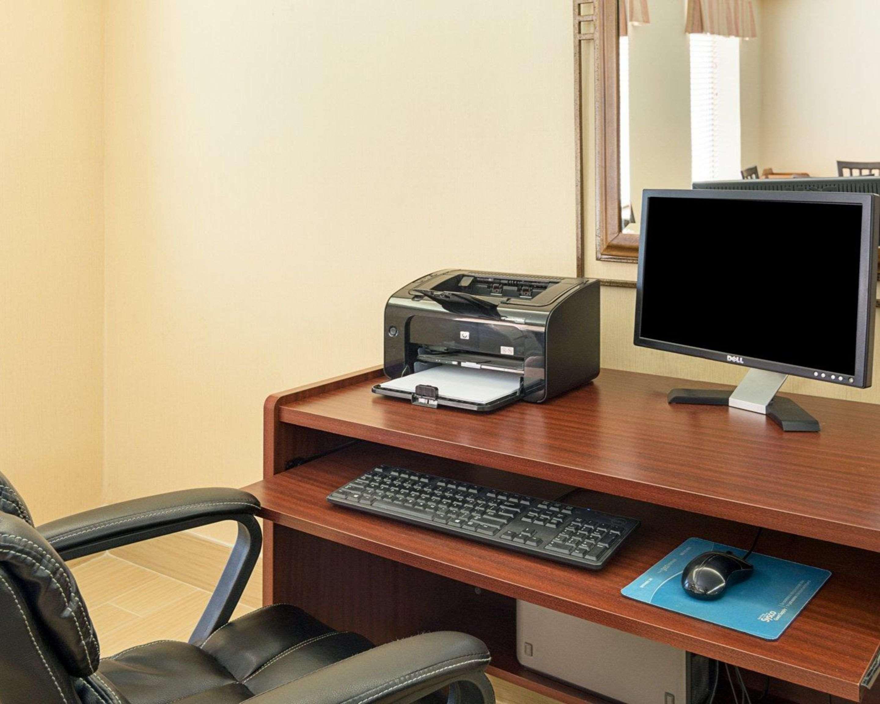 Quality Inn Richmond Airport Sandston Dış mekan fotoğraf