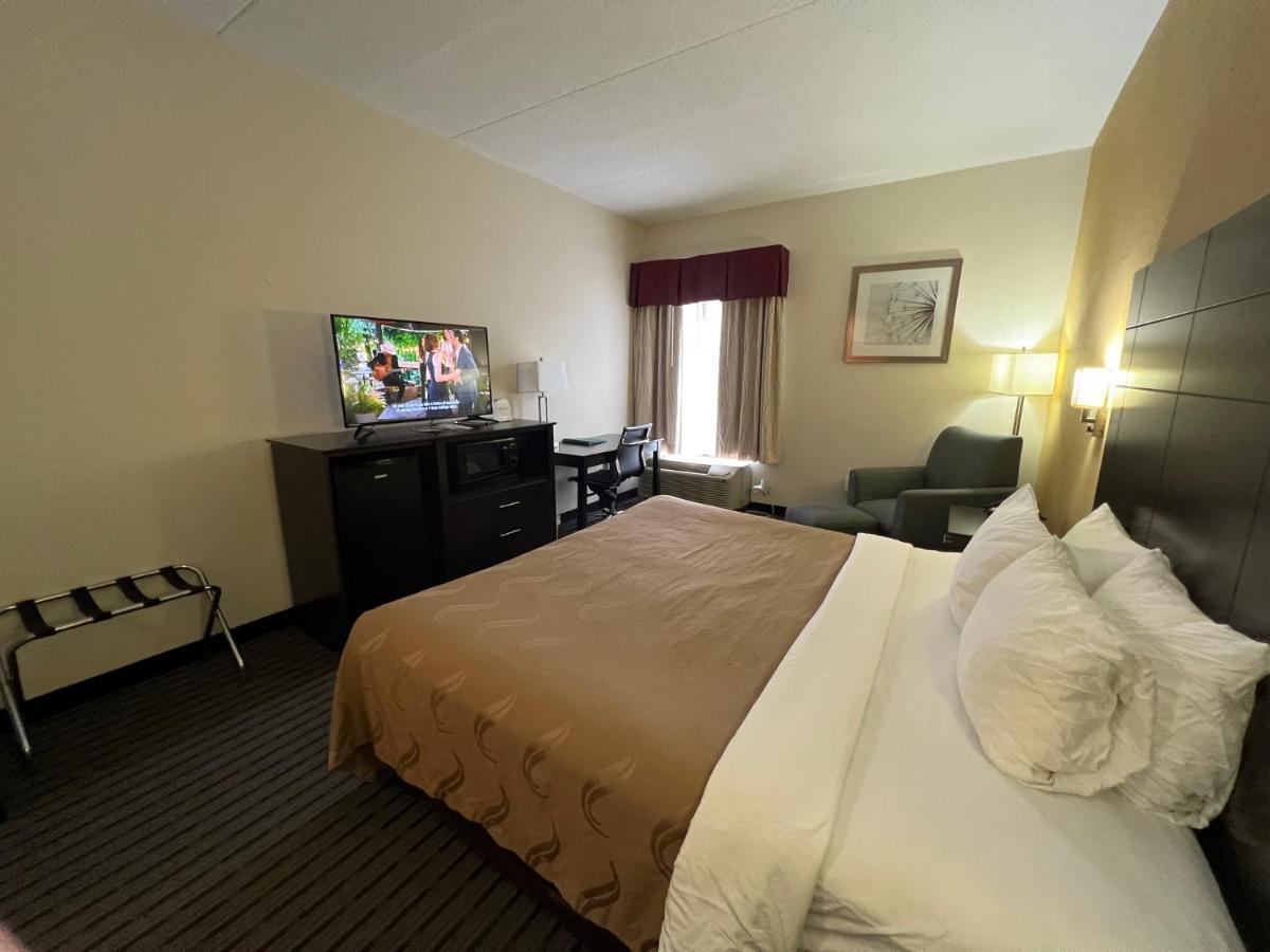 Quality Inn Richmond Airport Sandston Dış mekan fotoğraf