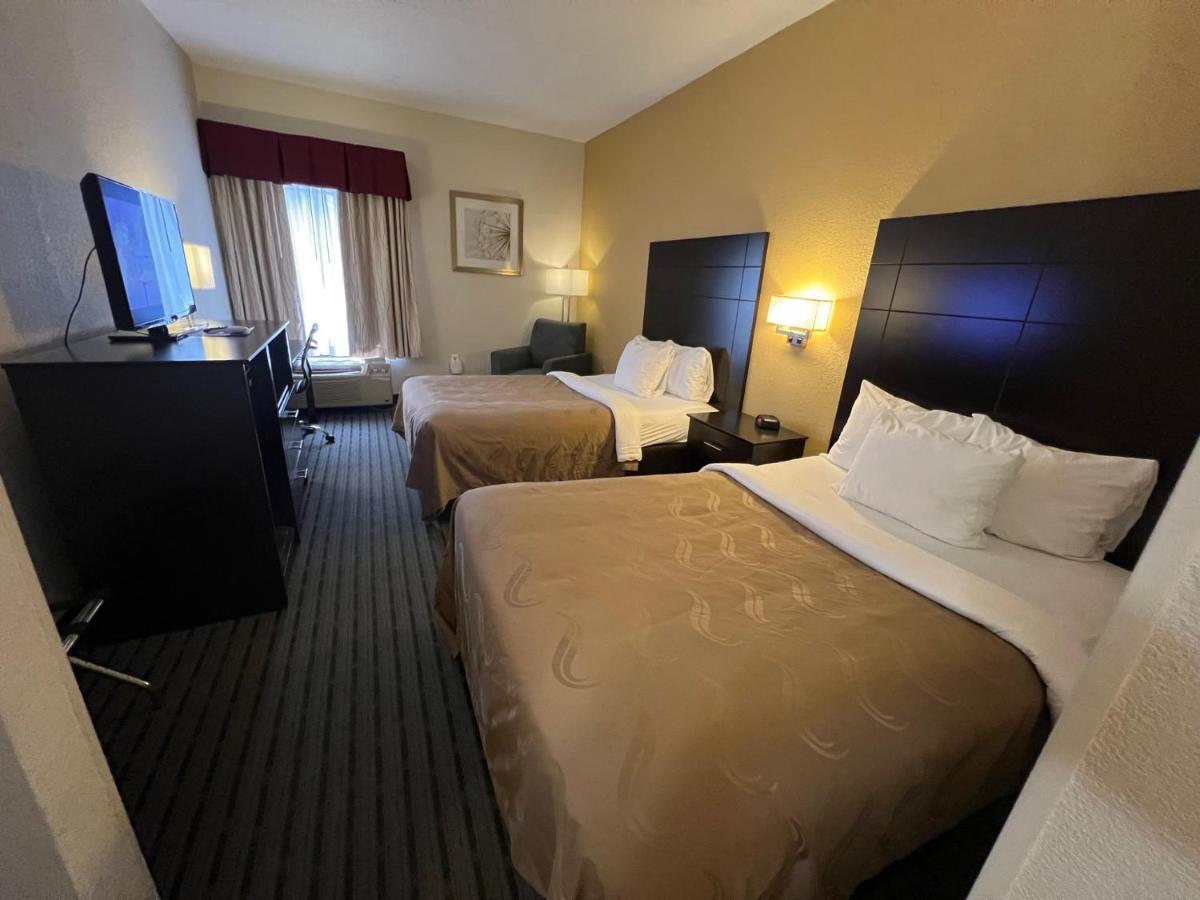Quality Inn Richmond Airport Sandston Dış mekan fotoğraf