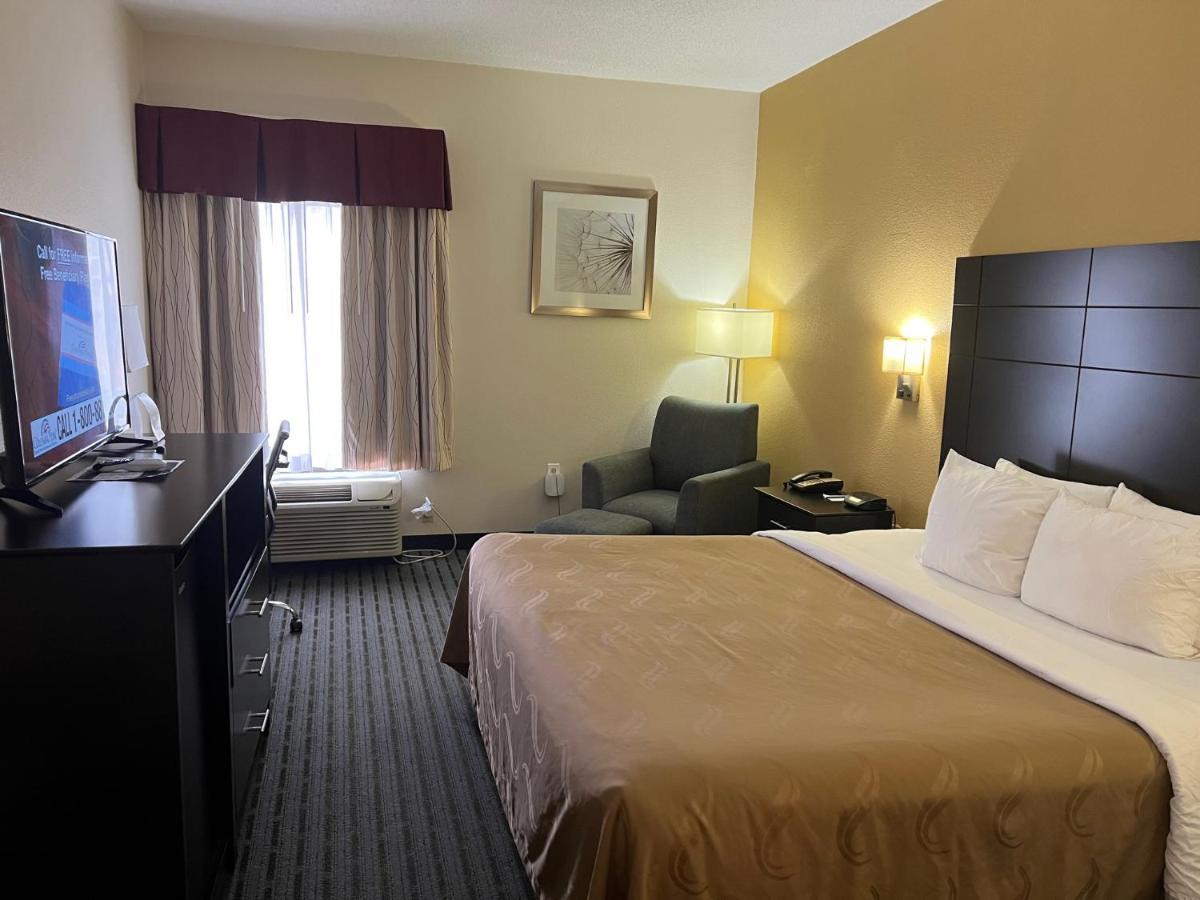 Quality Inn Richmond Airport Sandston Dış mekan fotoğraf