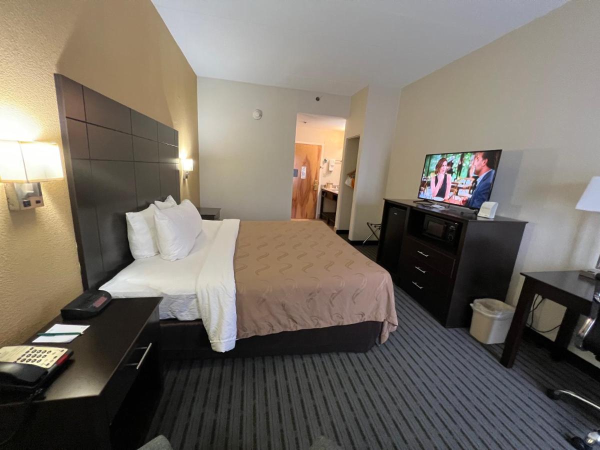 Quality Inn Richmond Airport Sandston Dış mekan fotoğraf
